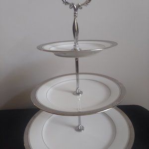 Noritake Crestwood Platinum 3-Tiered Serving Tray
